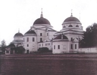 Скорбященская, Введенская и Феодосиевская церкви, заложенные при игумении Таисии